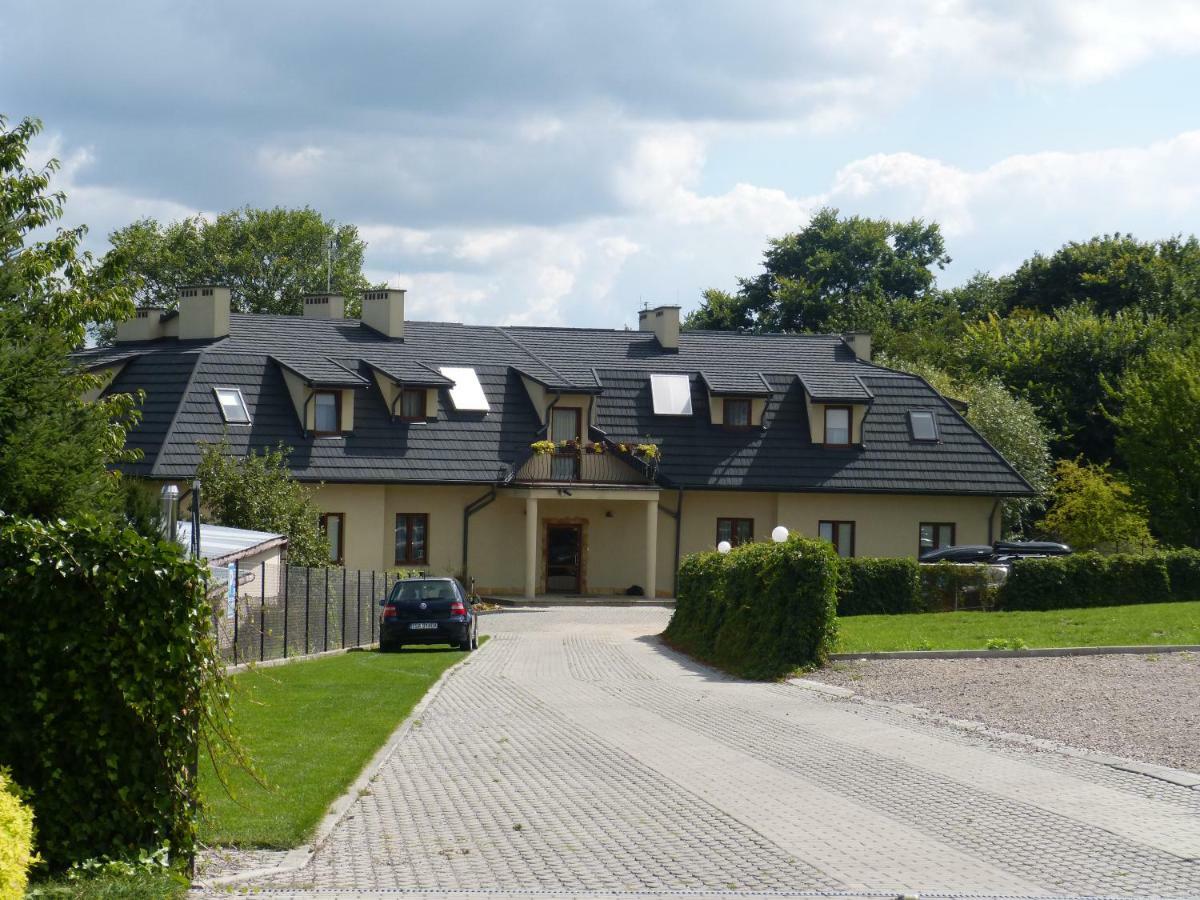 Dom Wycieczkowy Pttk "Turysta" Hotel Sandomierz Exterior photo